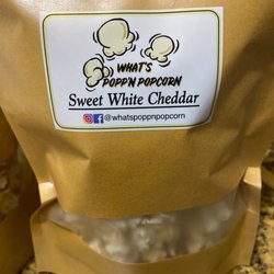 What’s Popp’n Popcorn - Cheddar