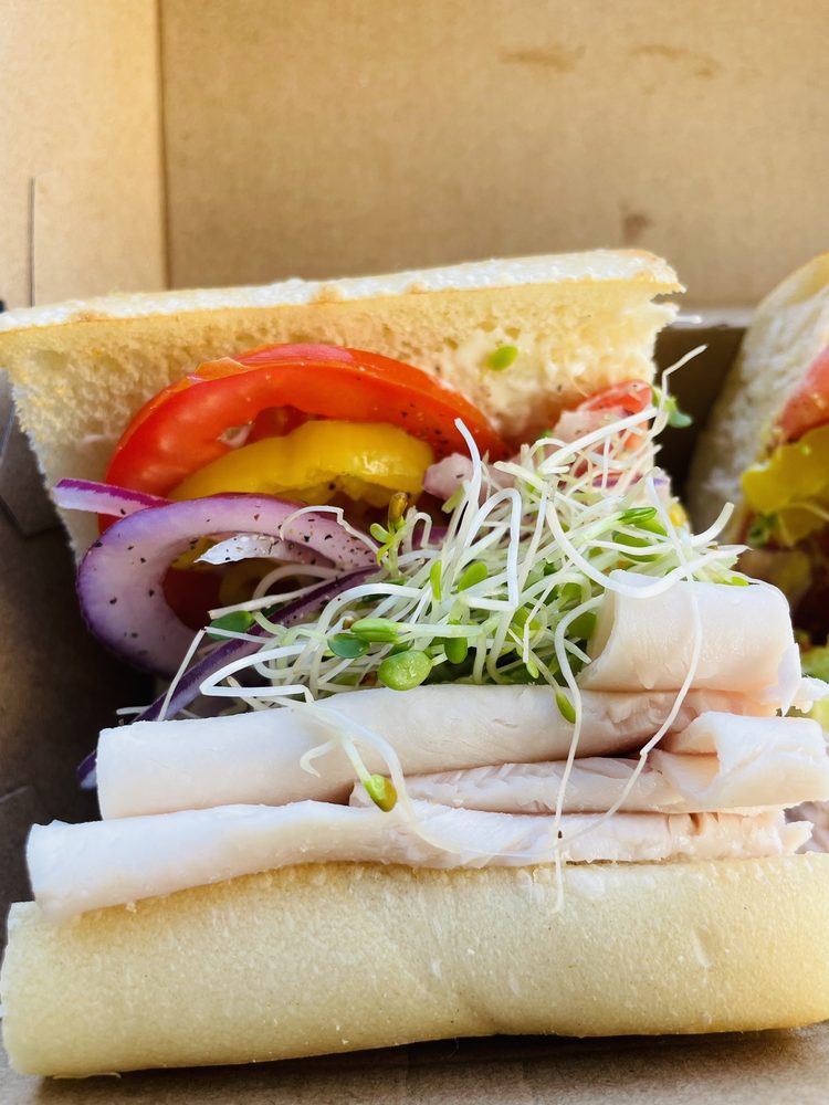 Food from Deli Delicious