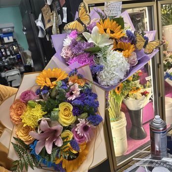 Nathalie's Flowers - Florists Near Me - San Fernando, California