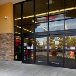 Elk Grove Ace Hardware