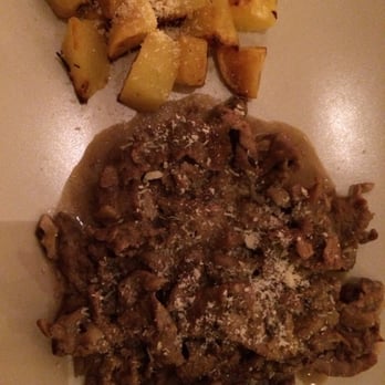 Le Relazioni Culinarie - Beef with porcini mushrooms- excellent!!! - Italian Near Me - Rome, RM