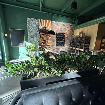 Vino Wine Bar - Wine Bars Near Me - Raleigh, North Carolina Vino Wine Bar - Wine Bars Near Me - Raleigh, North Carolina