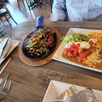 Gran Rodeo - Lunch steak Fajitas - Mexican Near Me - Suffolk, Virginia Gran Rodeo - Lunch steak Fajitas - Mexican Near Me - Suffolk, Virginia