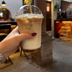 Choklat - Iced caramel Latte