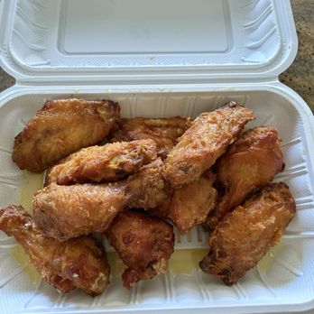 Quynh Huong - Canh ga chien bo/ butter wings - Vietnamese Near Me - Westminster, California Quynh Huong - Canh ga chien bo/ butter wings - Vietnamese Near Me - Westminster, California