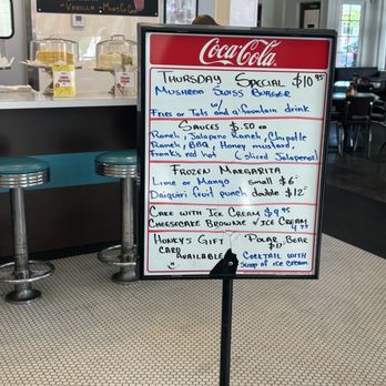 Hunky's Hamburgers - Daily Specials - Burgers Near Me - Dallas, Texas