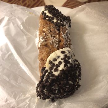 Mike's Pastry - The Florentine Cannoli - Bakeries Near Me - Boston, Massachusetts Mike's Pastry - The Florentine Cannoli - Bakeries Near Me - Boston, Massachusetts