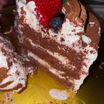 Ari Bakery Cafe - Bakeries Near Me - Boca Raton, Florida