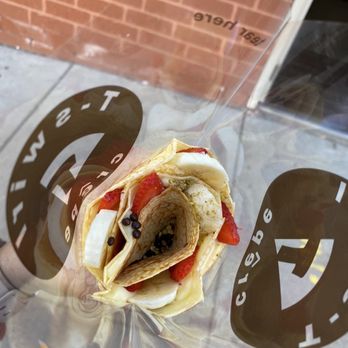 T-Swirl Crepe - 3. Strawberry Banana Sweet Crepe - Creperies Near Me - Pittsburgh, Pennsylvania T-Swirl Crepe - 3. Strawberry Banana Sweet Crepe - Creperies Near Me - Pittsburgh, Pennsylvania