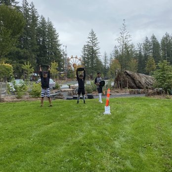 CrossFit - Thrusters at the beach WOD! - Gyms Near Me - Chilliwack, British Columbia