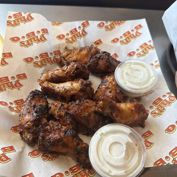 Phil's BBQ - Chicken wings - Barbeque Near Me - Temecula, California