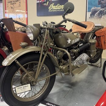 Motorcyclepedia - Museums Near Me - Newburgh, New York