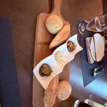 Savor - Bread service - New American Near Me - Niagara Falls, New York