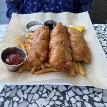 Tom Ham's Lighthouse - Fish and chips - Breakfast & Brunch Near Me - San Diego, California Tom Ham's Lighthouse - Fish and chips - Breakfast & Brunch Near Me - San Diego, California