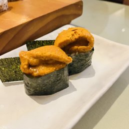 Uni Nigiri, always fresh! Uni Nigiri, always fresh!