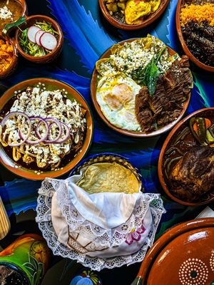 Los Molcajetes - Mi Casita by null