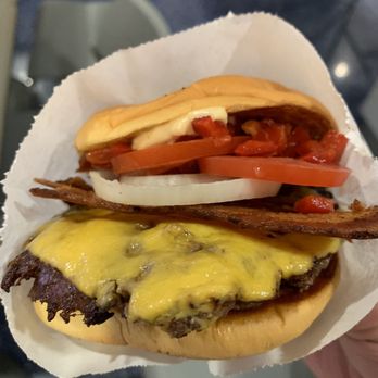 Shake Shack - Smoke shack - Fast Food Near Me - Dallas, Texas Shake Shack - Smoke shack - Fast Food Near Me - Dallas, Texas