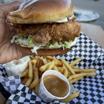 Francis Burger Joint - Chkn Sandwich (only available on Wednesdays) - Burgers Near Me - Minneapolis, Minnesota