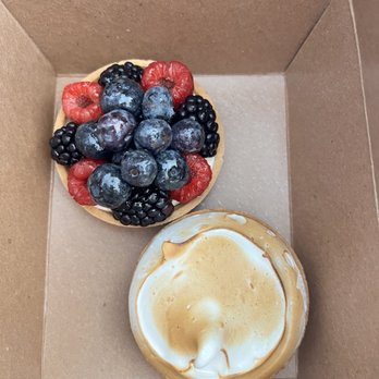 Izzio Bakery - Bakeries Near Me - Denver, Colorado