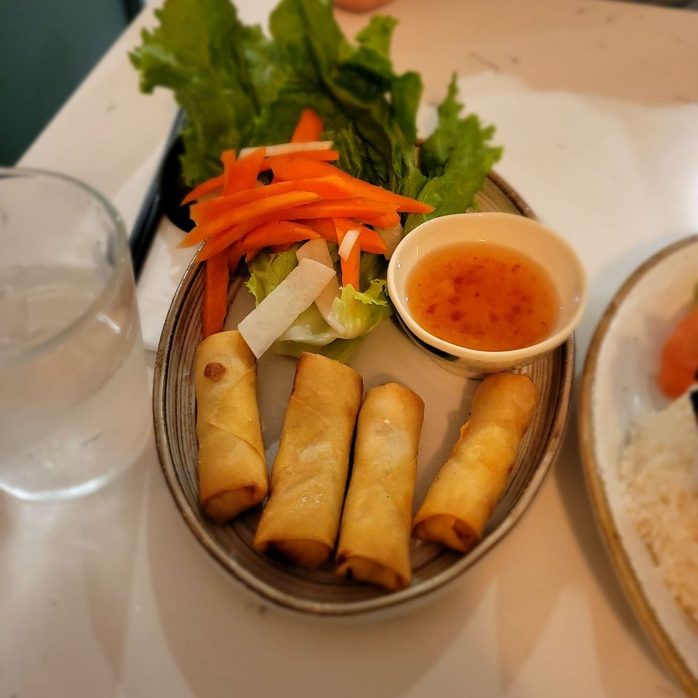 Em Vietnamese Bistro - Spring rolls - Vietnamese Near Me - Brooklyn, New York Em Vietnamese Bistro - Spring rolls - Vietnamese Near Me - Brooklyn, New York