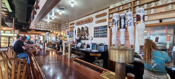 Legend Brewing Co by null