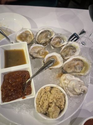Elway's by null