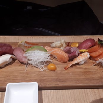 Kitano Sushi - Japanese Near Me - Richmond Hill, Ontario