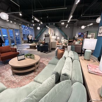 Joybird - Furniture Stores Near Me - Chicago, Illinois
