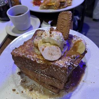 Honeybear Cafe - Cookie Butter French Toast - Breakfast & Brunch Near Me - Chicago, Illinois
