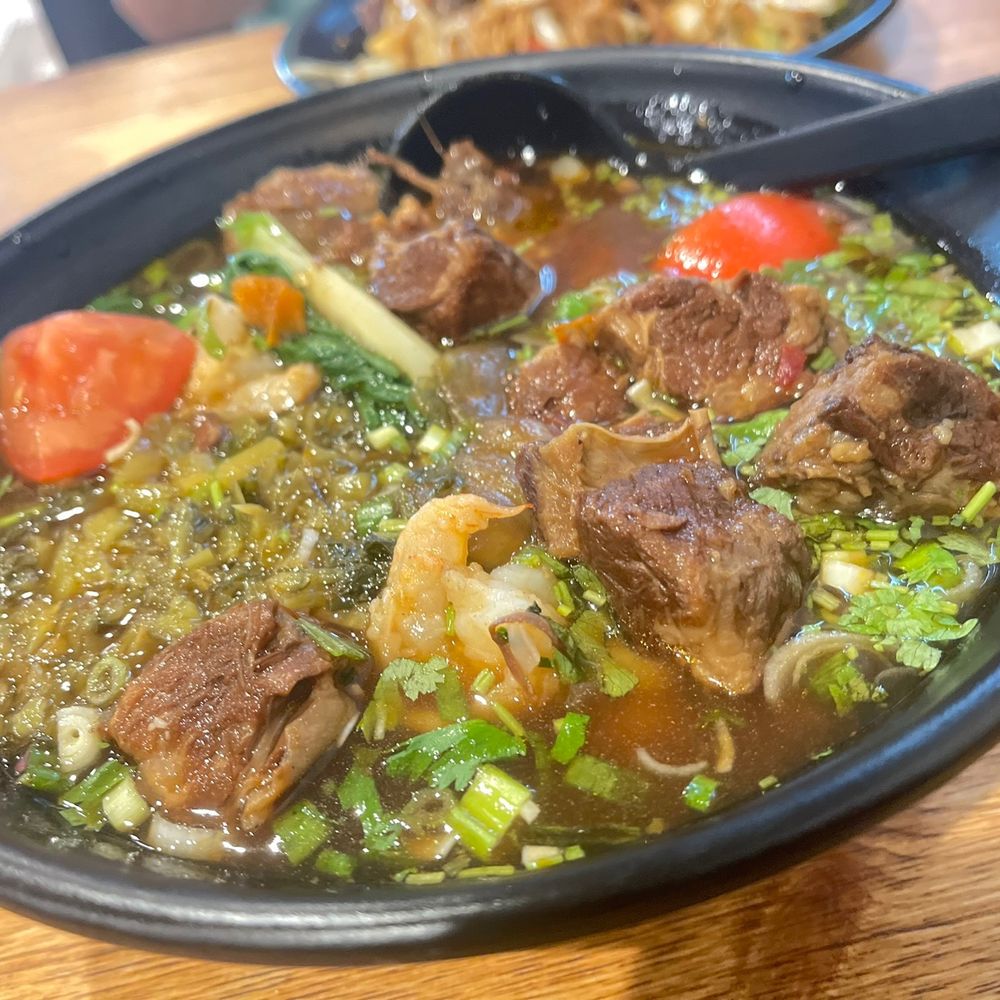 Noodle Man - B2. Tomato and Beef Brisket Soup - Chinese Near Me - Chesapeake, Virginia Noodle Man - B2. Tomato and Beef Brisket Soup - Chinese Near Me - Chesapeake, Virginia