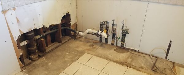 Bob Hoegler Plumbing Logo