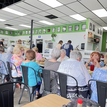 Kneller’s Delicatessen & Appetizing - The crowd at the deli - Delis Near Me - Tucson, Arizona