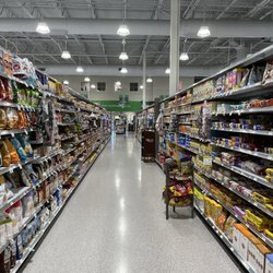 Clean, well stocked and organized aisles