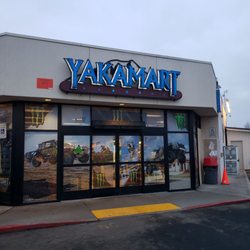 Yakamart 