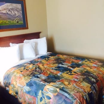 Blue Mountain Inn & Suites - Double bed - Hotels Near Me - Rangely, Colorado Blue Mountain Inn & Suites - Double bed - Hotels Near Me - Rangely, Colorado