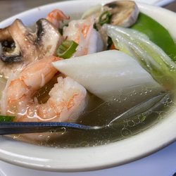 Mantis Gourmet Chinese Food - House special soup - a must have!