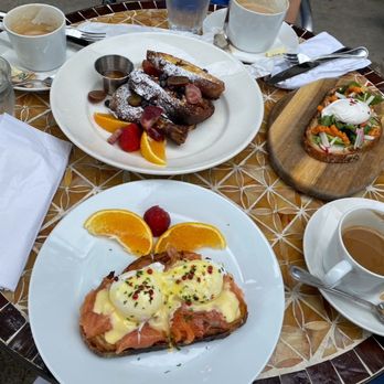 Salento Bistrot - French toast, eggs Benedict, avocado toast - Wine Bars Near Me - Houston, Texas Salento Bistrot - French toast, eggs Benedict, avocado toast - Wine Bars Near Me - Houston, Texas
