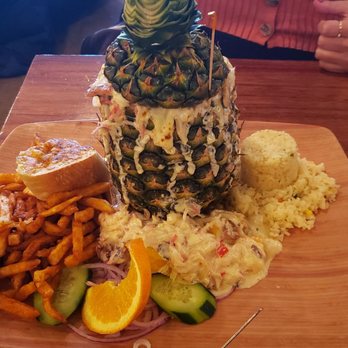 Mariscos La Costa - Pina Rellena - Mexican Near Me - Chicago, Illinois