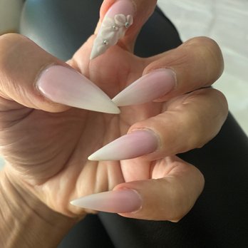 Bliss Nails & Spa - Nail Salons Near Me - Tigard, Oregon Bliss Nails & Spa - Nail Salons Near Me - Tigard, Oregon