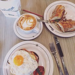 Panem - croque monsieur Sandwich de roast beef