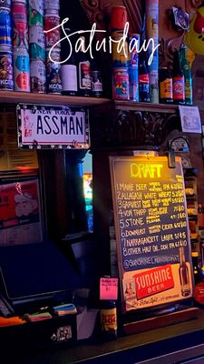 Sunshine Laundromat by null