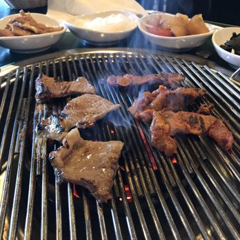 Mama's House - Korean Near Me - Indianapolis, Indiana