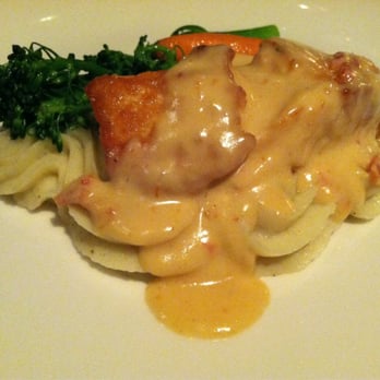 The Cellar Restaurant - Salon - French Near Me - Fullerton, California