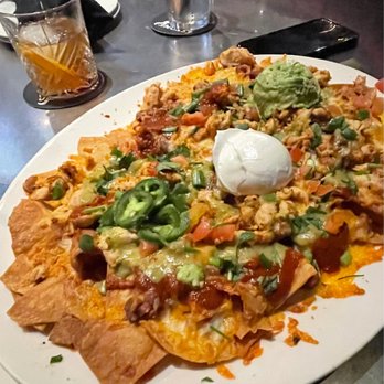 Yard House - Chicken nachos 2022 - New American Near Me - Oxnard, California Yard House - Chicken nachos 2022 - New American Near Me - Oxnard, California