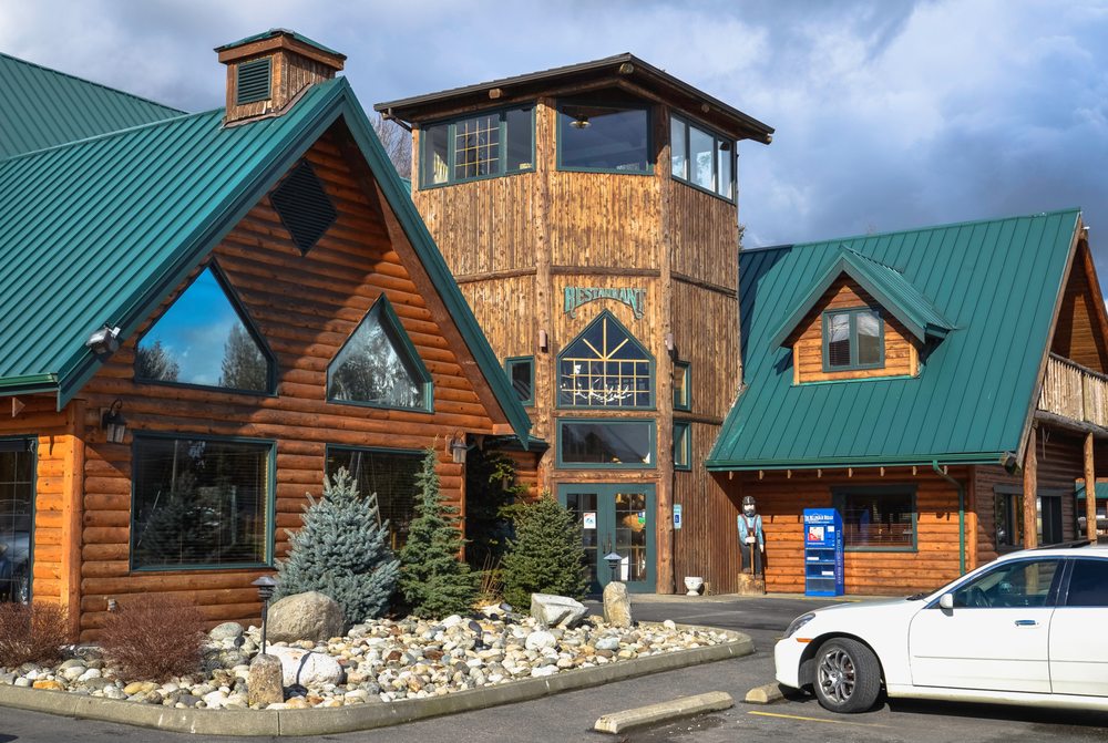 SUMAS MOUNTAIN LODGE 16 Photos 819 Cherry St, Sumas, Washington Hotels Phone Number Yelp