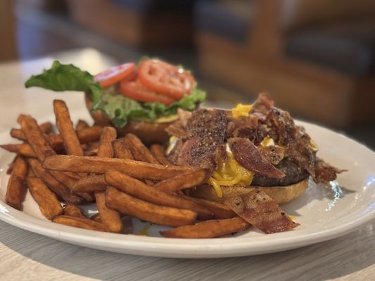 Two Rows Dallas TWOROWS CLASSIC GRILL - Updated June 2026 - 258 Photos & 364 Reviews ...