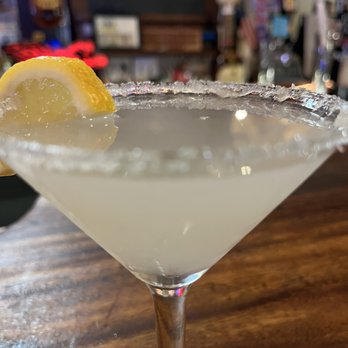 Al the Wop's - Lemon Drop @ Al de Wop's! - American Near Me - Walnut Grove, California