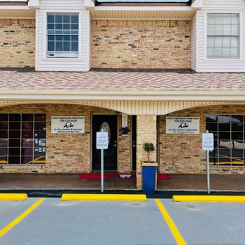 Conroe Comprehensive Dental Center - Cosmetic Dentists Near Me - Conroe, Texas Conroe Comprehensive Dental Center - Cosmetic Dentists Near Me - Conroe, Texas