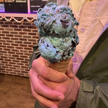 Bmore Licks - Ice Cream & Frozen Yogurt Near Me - Baltimore, Maryland
