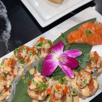 Zeppin Sushi - Japanese Near Me - Eastvale, California Zeppin Sushi - Japanese Near Me - Eastvale, California